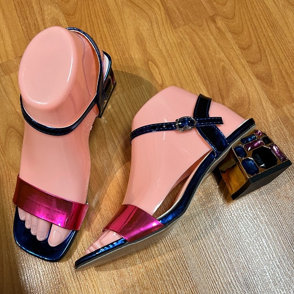 NWOT - Colour Block Rhinestone Decor Heeled sandals (US 6.5) - Picture 10 of 11